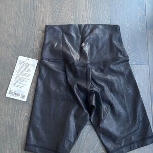 lululemon athletica align HR short 8” shine new